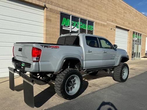 2019 Toyota Tacoma TRD Sport