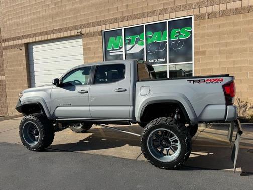 2019 Toyota Tacoma TRD Sport