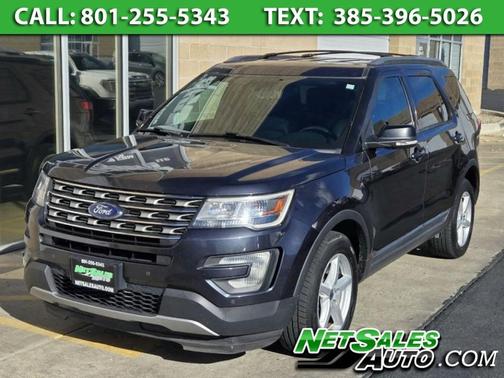 Gray 2017 Ford Explorer XLT