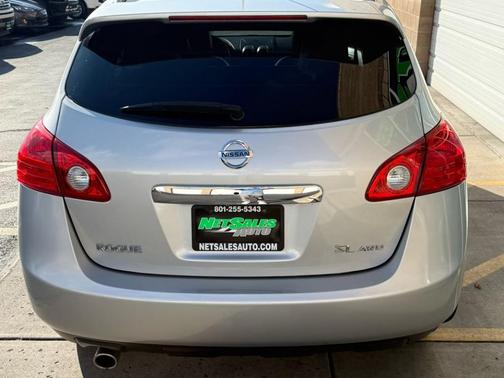 2011 Nissan Rogue SV