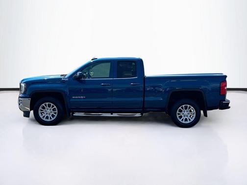 Blue Metallic 2019 GMC Sierra 1500 SLE