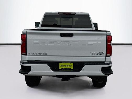 Summit White 2026 Chevrolet Silverado 3500 High Country