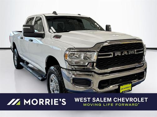 2023 RAM 2500 Tradesman Crew Cab 4x4 6'4' Box