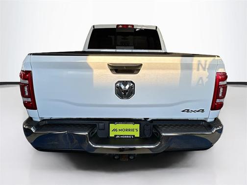 2023 RAM 2500 Tradesman Crew Cab 4x4 6'4' Box