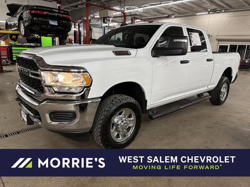 2023 RAM 2500 Tradesman Crew Cab 4x4 6'4' Box
