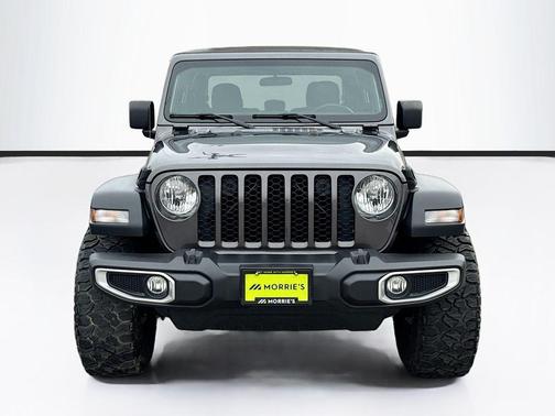 Granite Crystal Metallic Clearcoat 2023 Jeep Gladiator Sport