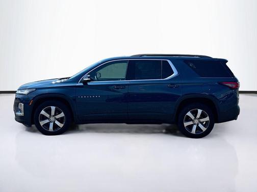 Northsky Blue Metallic 2023 Chevrolet Traverse LT Leather