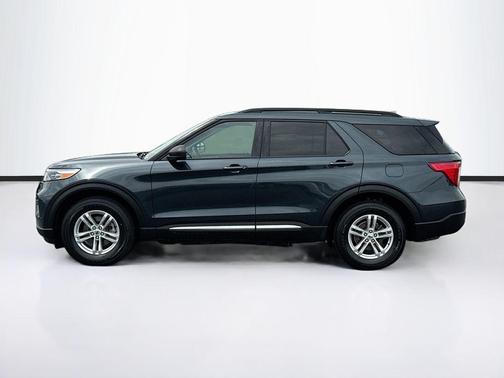 Stone Blue Metallic 2022 Ford Explorer XLT