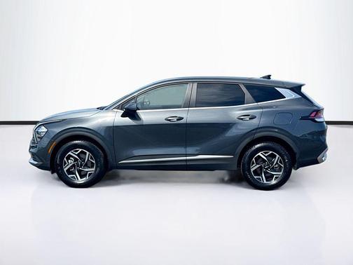 Gravity Gray 2023 Kia Sportage LX