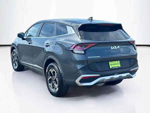 Gravity Gray 2023 Kia Sportage LX