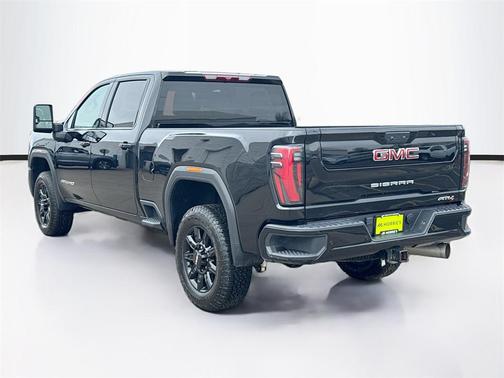 2025 GMC Sierra 2500 AT4