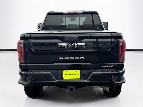 2024 GMC Sierra 2500 AT4
