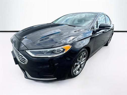 2019 Ford Fusion SEL