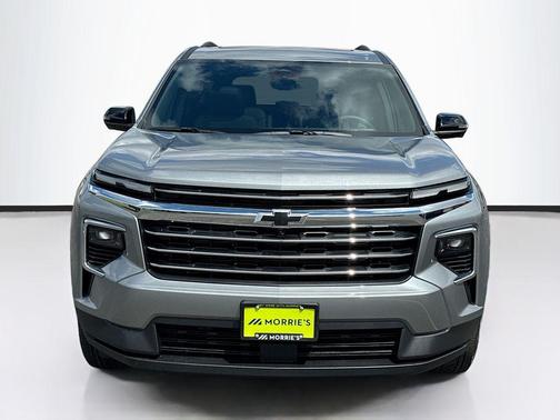 Sterling Gray Metallic 2026 Chevrolet Traverse LT