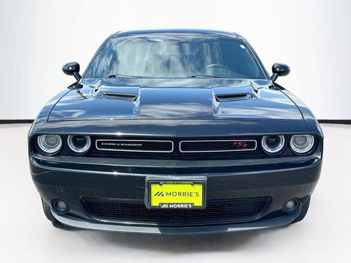 Pitch Black Clearcoat 2018 Dodge Challenger R/T