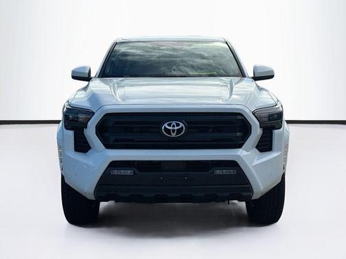 Ice Cap 2024 Toyota Tacoma SR5