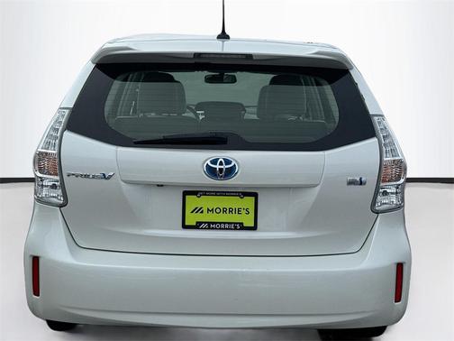 2012 Toyota Prius v Five