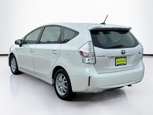 2012 Toyota Prius v Five