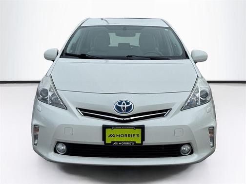 2012 Toyota Prius v Five