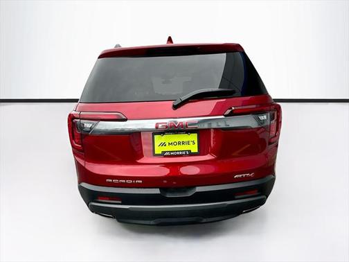 2023 GMC Acadia AWD AT4