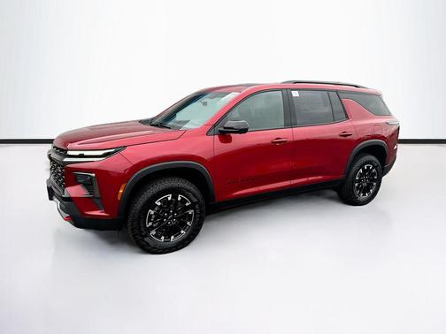 Radiant Red Tintcoat 2026 Chevrolet Traverse AWD Z71