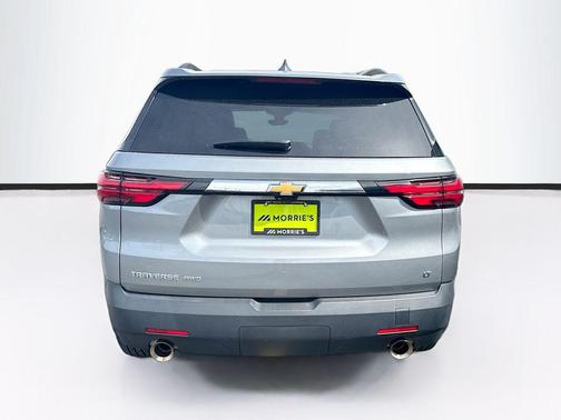 Sterling Gray Metallic 2023 Chevrolet Traverse LT Leather