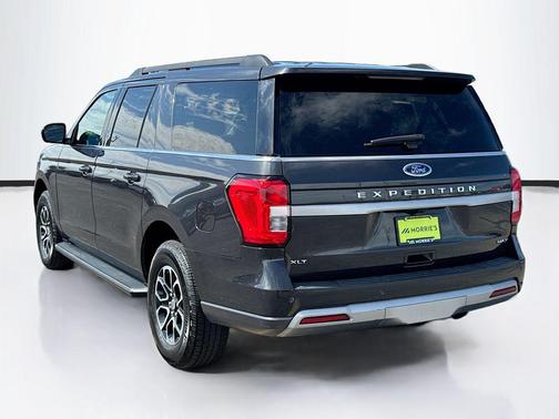 Dark Matter Metallic 2023 Ford Expedition Max XLT