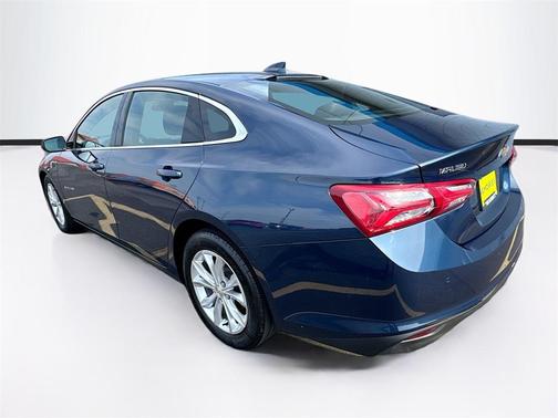 2021 Chevrolet Malibu FWD LT