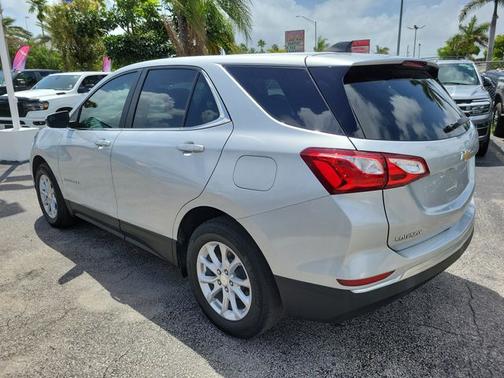 Silver Ice Metallic 2021 Chevrolet Equinox LT W/1LT