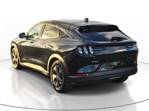 2021 Ford Mustang Mach-E SELECT