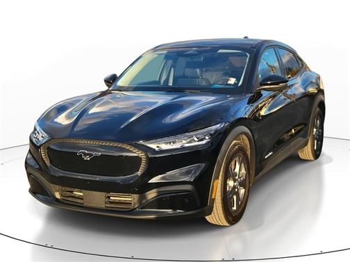 2021 Ford Mustang Mach-E SELECT