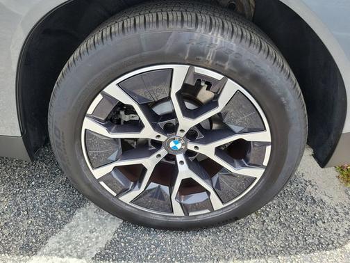 Skyscraper Gray Metallic 2026 BMW X3 30 XDRIVE