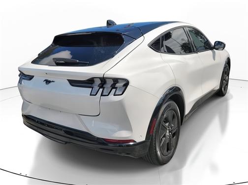 2023 Ford Mustang Mach-E CALIFORNIA ROUTE 1