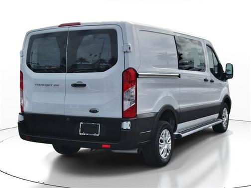 2024 Ford Transit-250 BASE