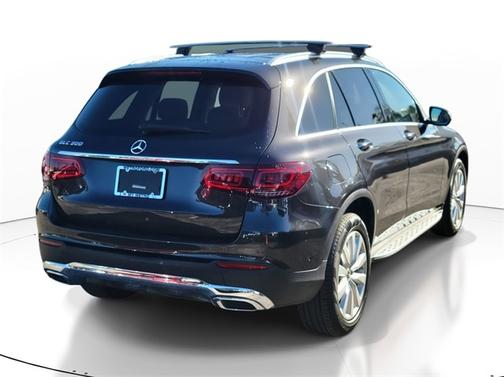 2021 Mercedes-Benz GLC 300 BASE
