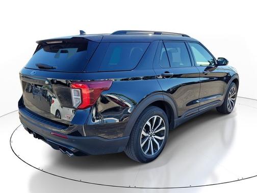 AGATE BLACK METALLIC 2022 Ford Explorer ST