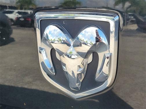 2018 RAM 1500 ST