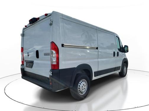 Bright White Clearcoat 2025 RAM ProMaster 2500 136 WB LOW ROOF CARGO