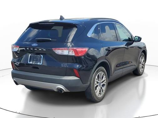 AGATE BLACK METALLIC 2022 Ford Escape SEL
