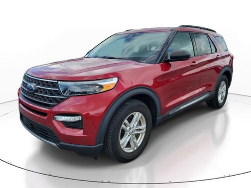 RAPID RED MET TINTED CC 2023 Ford Explorer XLT