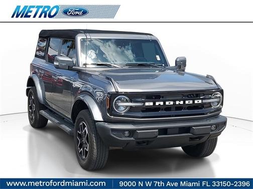 2023 Ford Bronco OUTER BANKS
