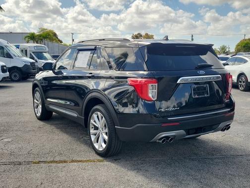 2023 Ford Explorer PLATINUM