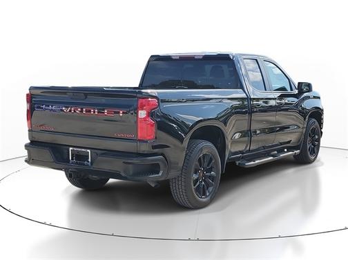 2022 Chevrolet Silverado 1500 Limited CUSTOM