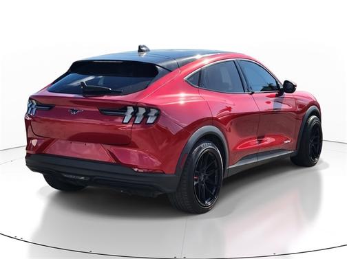 2021 Ford Mustang Mach-E SELECT