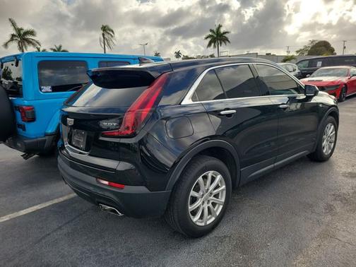 2019 Cadillac XT4 LUXURY