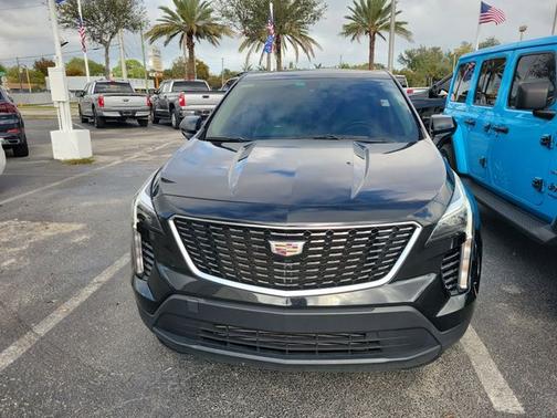 2019 Cadillac XT4 LUXURY