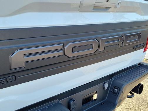 OXFORD WHITE 2023 Ford F-150 RAPTOR
