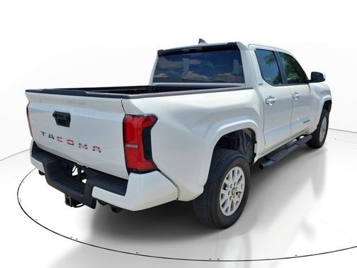 Ice 2024 Toyota Tacoma SR5