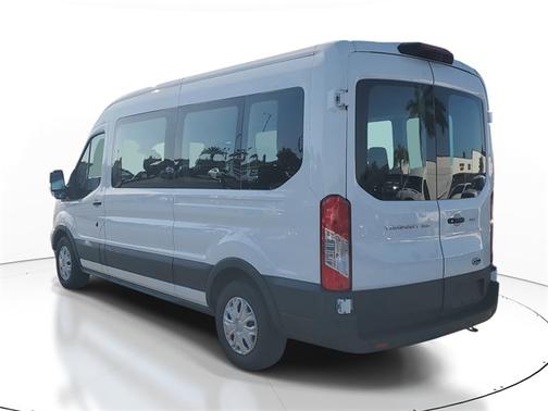 2022 Ford Transit-350 XLT
