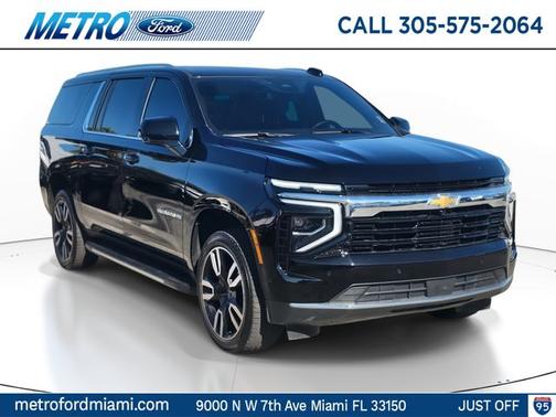 2025 Chevrolet Suburban LS